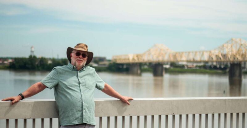 Louisville: Photoshoot Walking Tour with Pictures - FAQs