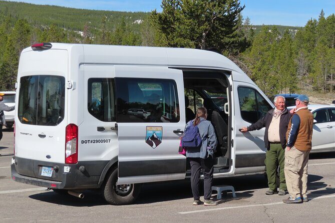 Lower Loop Van Tour from West Yellowstone: Grand Prismatic and Old Faithful - Exploring Yellowstone’s Highlights on the Lower Loop