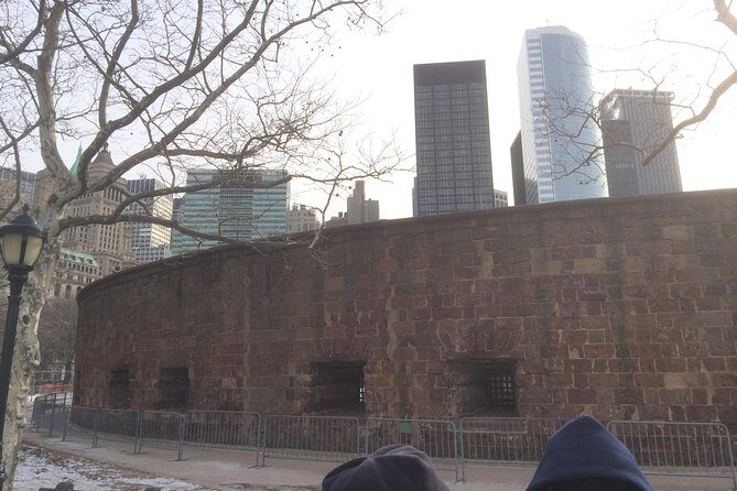 Lower Manhattan Self-Guided Walking Tour and Scavenger Hunt - Who Should Consider This Tour?