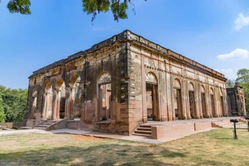 Lucknow Colonial Heritage Walk: Guided Tour by Foot - The Itinerary in Detail: What to Expect