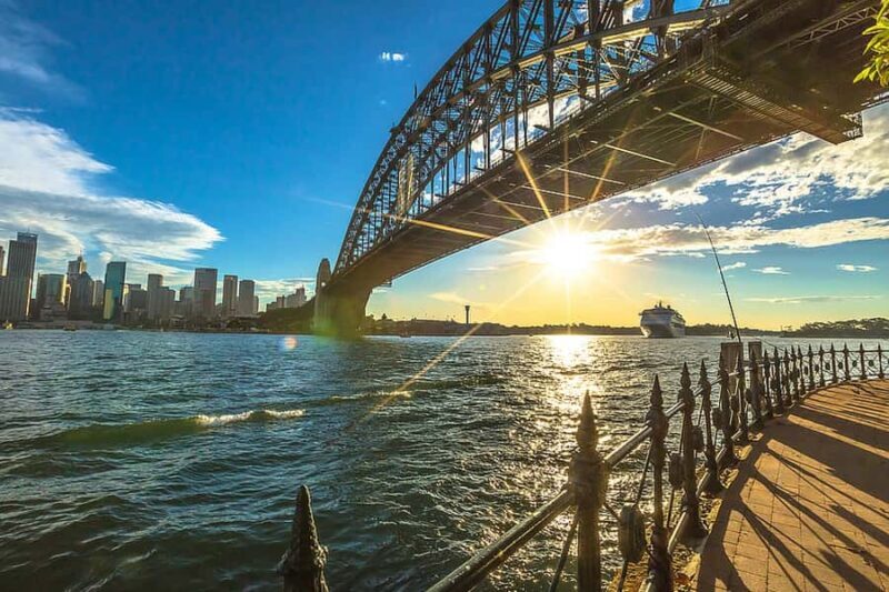 Lunch Cruise with Live Jazz on Sydney Harbour - Key Points