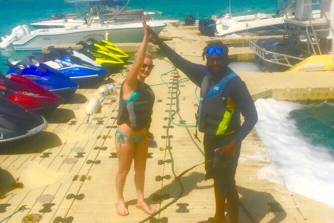Lunch Seafari to pristine cays, shipwreck and lunch at TIKI BAR - Introduction to the Turks and Caicos Jet Ski Seafari