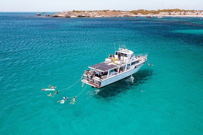 Luxe Seafood Package with Round Trip Ferry from Fremantle - A Taste of Fremantle’s Seafood and Scenic Coastline