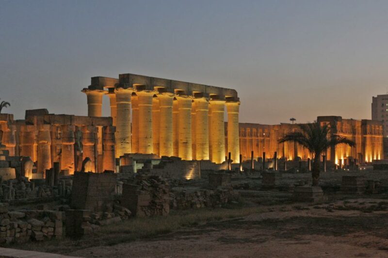 Luxor City Tour by Horse Carriage Visit Local - Exploring Luxor in Style: The Horse Carriage Experience