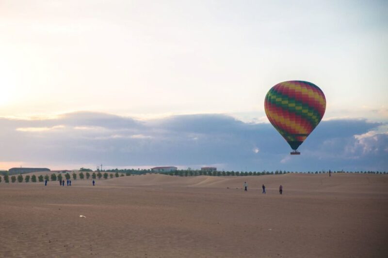 Luxor: Deluxe Sunrise Hot Air Balloon - Key Points