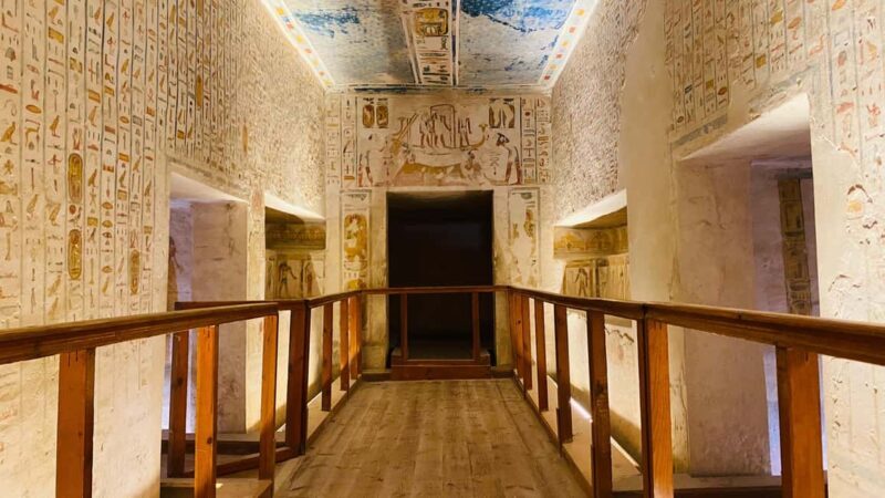Luxor: East and/or West Banks Guided Tour with Lunch - Key Points