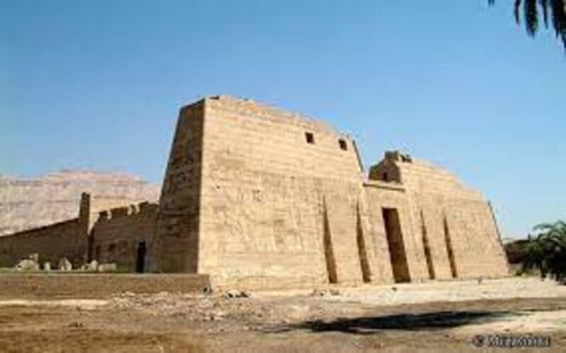 Luxor Private Tour: Medinat Habu & Valley of the Queens. - FAQs
