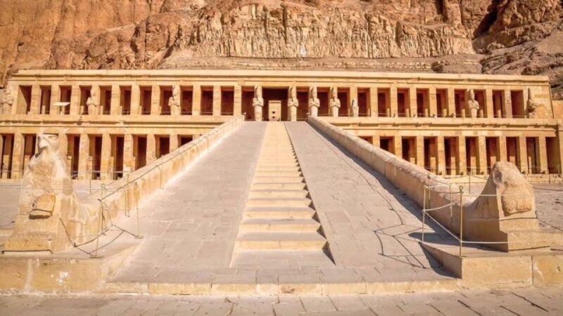 Luxor: Shared Full-Day Tour to Luxor West and East Banks - Key Points