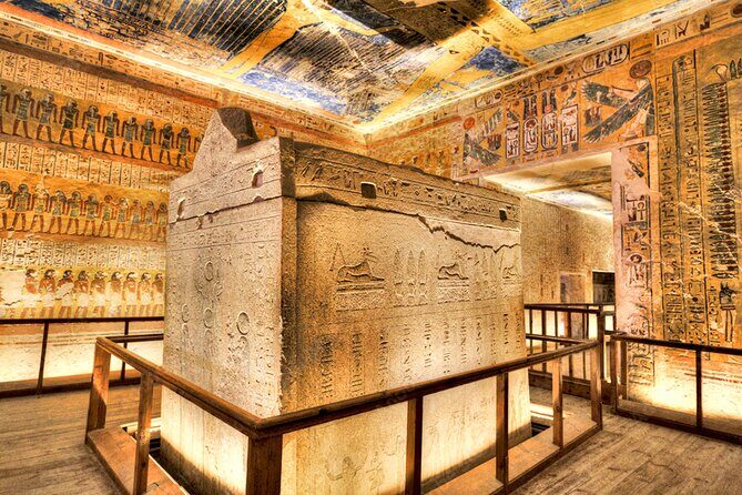 Luxor Small Group Tour Valley of Kings with Lunch from Hurghada - Exploring Luxor: A Full-Day Tour from Hurghada