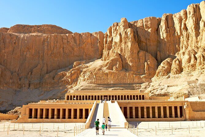 Luxor Small Group Tour Valley of Kings with Lunch from Hurghada - Key Points