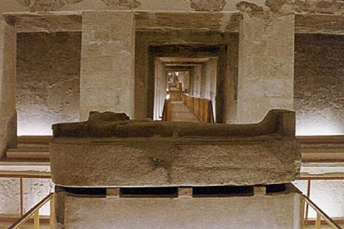 Luxor West Bank Group Tour: Valley of the KingsHatshepsut TempleMemnon Colossi - An Honest Look at the Itinerary