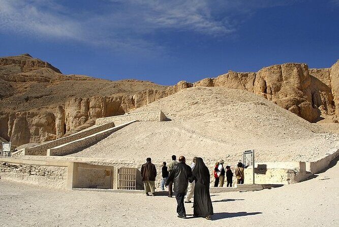 Luxor with private car and private tour guide from Hurghada - FAQ