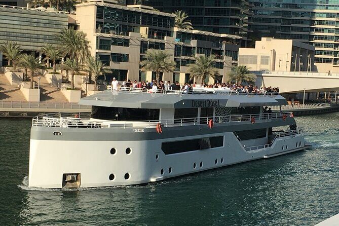 Luxury 7 Star Mega Yacht Dinner Cruise With international Buffet - What Do the Reviews Reveal?