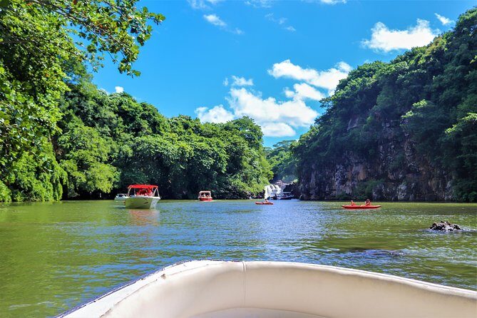 Luxury All-Inclusive Catamaran Cruise to Ile aux Cerfs and GRSE Waterfall - An In-Depth Look at the Catamaran Cruise Experience