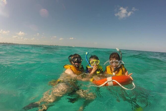 Luxury Catamaran to Isla Mujeres + Private Beach Club with Open Bar - FAQ