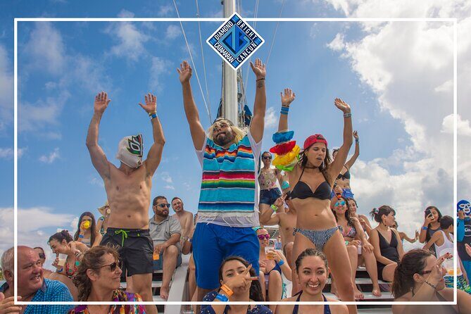 Luxury Catamaran tour to isla mujeres with transportation from Tulum - FAQ