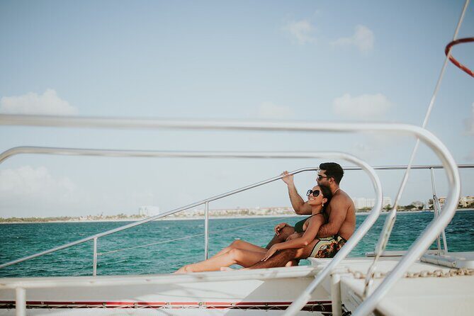 Luxury Champagne and Lobster Sail to Boca Catalina - The Value of the Price