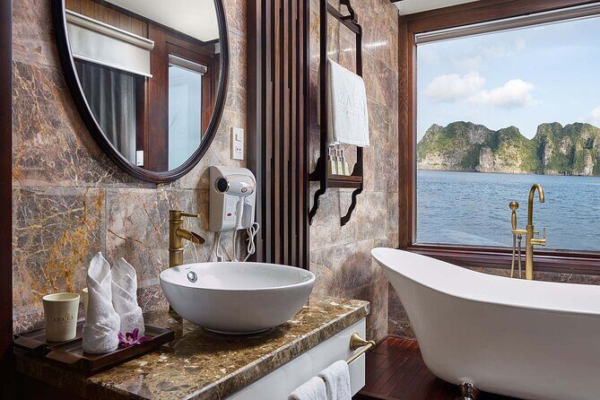 Luxury Cruise 5 star Top Tier Lan Ha bay 2D1N/ 3D2N - Introduction