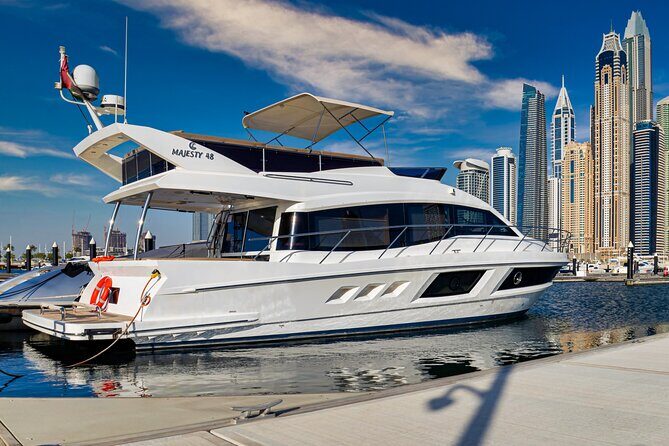 Luxury cruise on The Pearl 48ft to Atlantis & Burj Al Arab. - Introduction: Why Consider a Yacht Tour in Dubai?