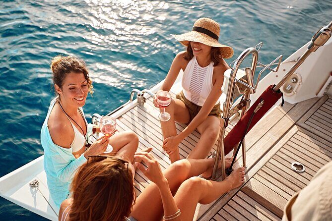 Luxury Diamond Head Sunset Sail - Who Will Love This Tour?