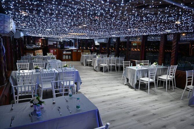 Luxury Dinner at Traditional Dhow Cruise Dubai Marina with Charm - The Dining Experience: Food and Entertainment