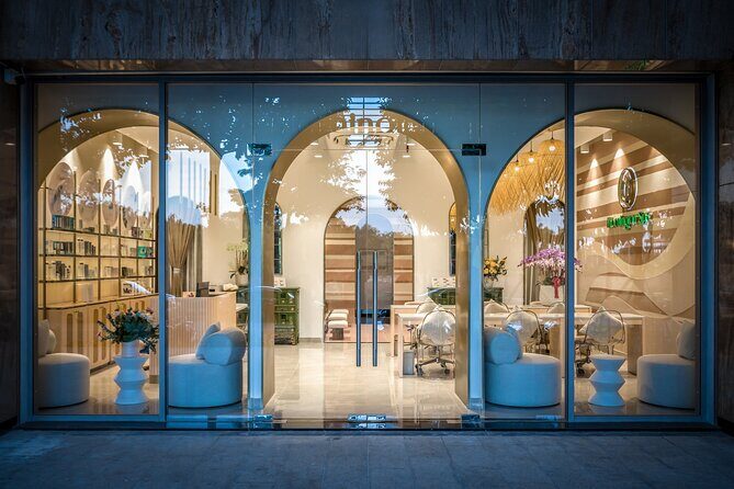 Luxury Facial in a Tranquil & Private Spa - Who Will Benefit Most?