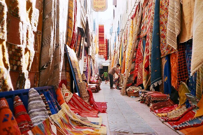 Luxury Full Day Trip to Essaouira - Transportation and Group Size