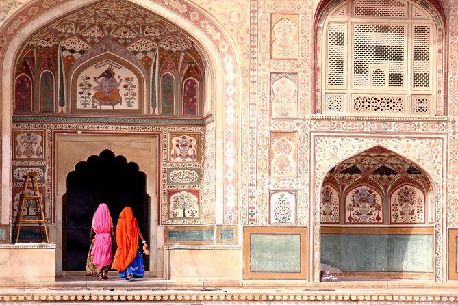 Luxury Golden Triangle Tour with Oberoi Hotels - Day 1: Introduction to New Delhi