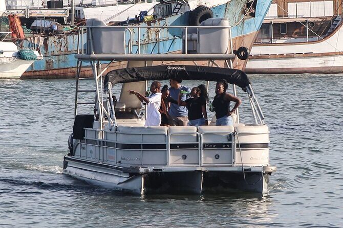 Luxury Harbour Ocean Boat Cruise - Duration and Practicalities