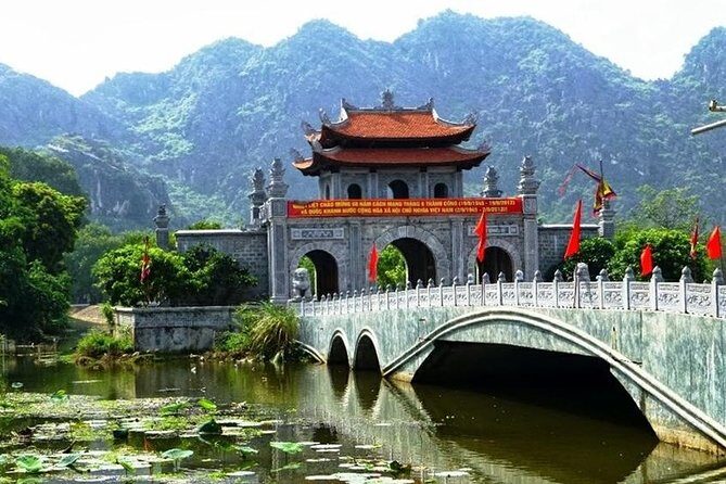 Luxury Ninh Binh: Hoa Lu - Mua Cave - Tam Coc Day Tour from Hanoi - Practical Tips