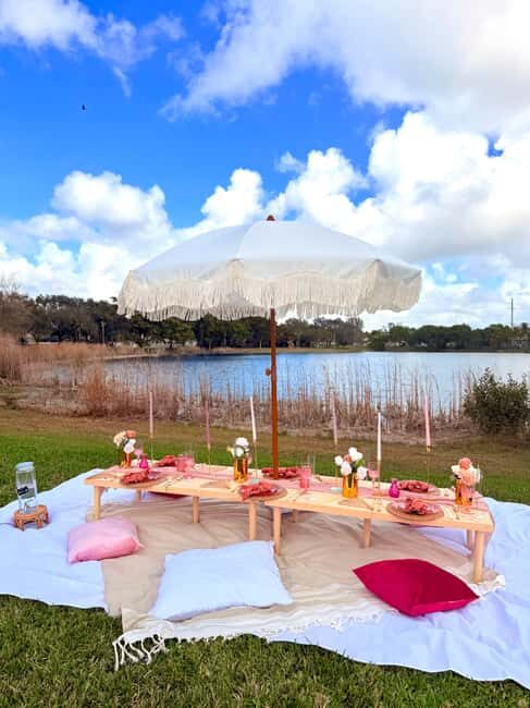 Luxury Outdoor Sip & Paint Experience- Near Miami - An In-Depth Look at the Experience