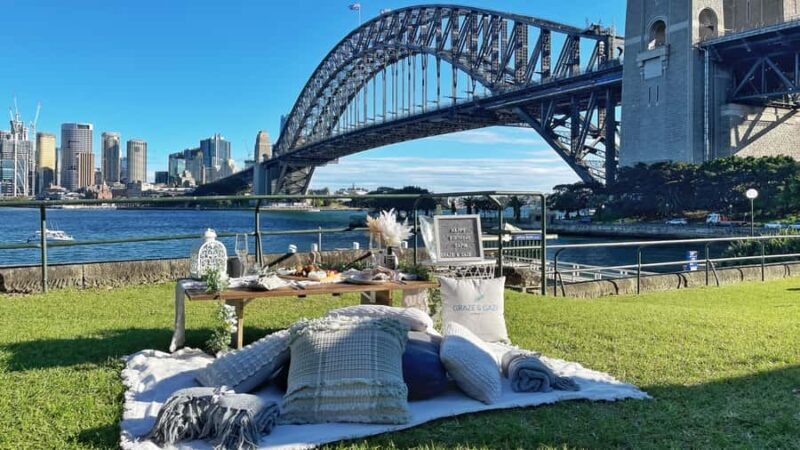 Luxury Picnic for 2 with Sydney Harbour Views at Kirribilli - The Experience in Detail