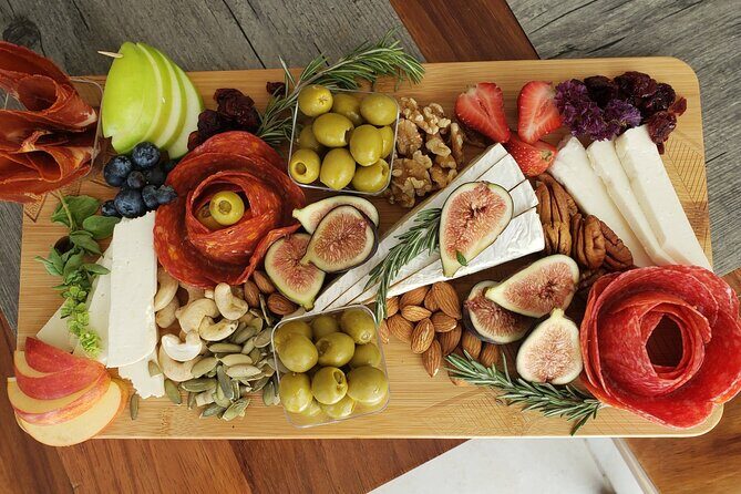 Luxury picnic on the beach - FAQs