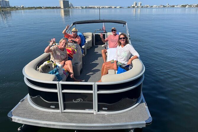 Luxury Pontoon Rental-Explore Pensacola Waters - What You Can Expect from a Pensacola Luxury Pontoon Rental