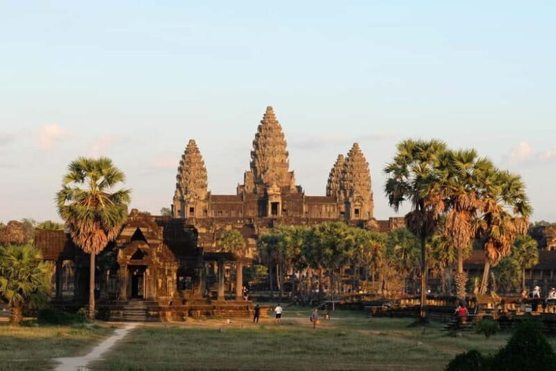 Luxury Private 2-Day Angkor Wat with English or German Guide - FAQ