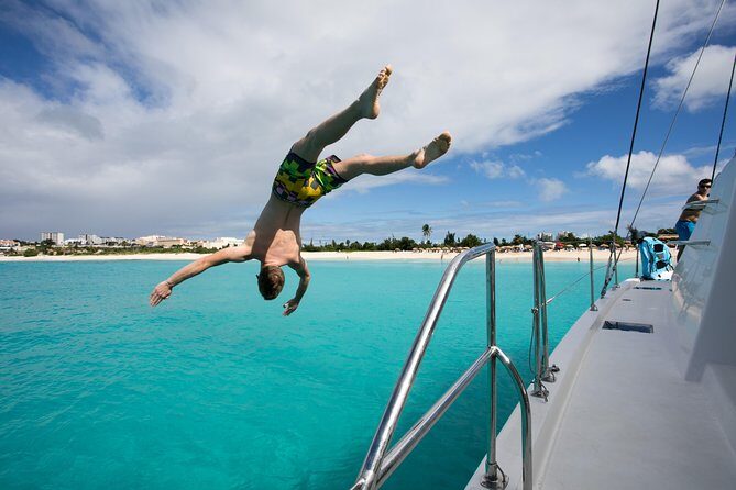 Luxury Private Full-Day Catamaran Charter in St Maarten & Saint-Martin - The Sum Up