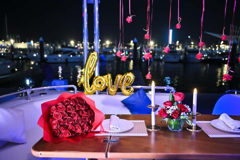 Luxury Proposal on a Yacht in Dubai - FAQ
