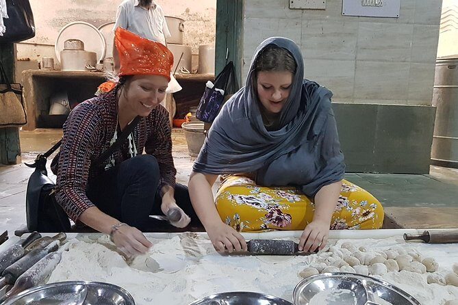 Luxury Rickshaw Tour of Old Delhi - The Experience from a Traveler’s Perspective
