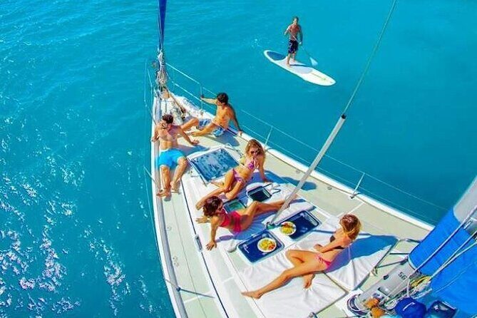 Luxury Sailboat Tour at Sunset in Los Cabos + Snacks + Premium Drinks - Final Thoughts