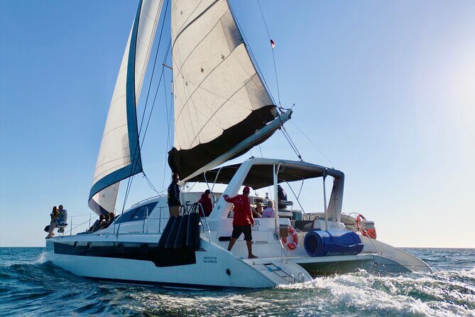 Luxury Sailing catamaran charter in Cabo San Lucas all inclusive - The Value of This Experience