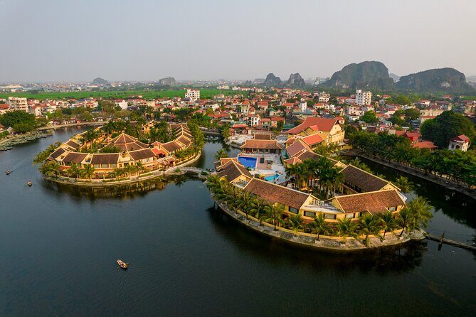 Luxury small Group Hoa Lu - Tam Coc - Mua Cave Max 6 - 8 pax/tour - FAQs