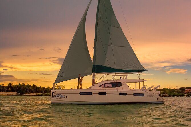 Luxury Sunset Cruise from Riviera Maya - A Complete Breakdown of the Sunset Cruise Experience
