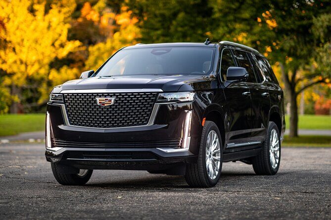 Luxury SUV 4-Hours Sightseeing Tour in Chicago DT Hourly Service - Key Points
