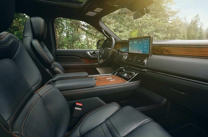 Luxury SUV 4-Hours Sightseeing Tour in Chicago DT Hourly Service - FAQ