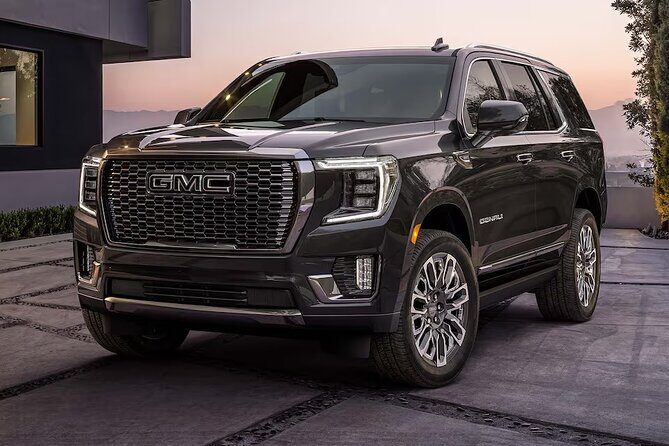 Luxury Suv O'Hare or Midway Airport (Curbside) Chicago OneWay - Authentic Feedback from Travelers