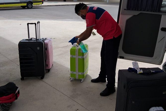 Luxury SUV Private Transfer R/T-Airport-Hotel-Airport- Playa del Carmen - The Itinerary in Detail: What’s Included