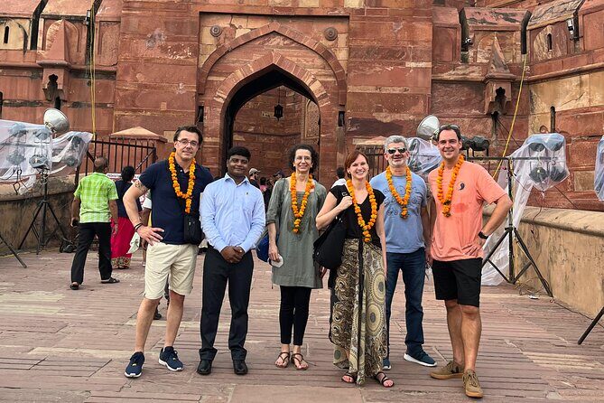 Luxury Taj Mahal Tour by Mercedes - BMW - Audi - How This Tour Excels