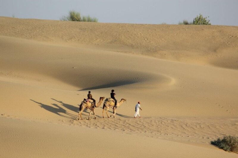 Luxury tent, dinner, breakfast, camel ride in thar desert - FAQ
