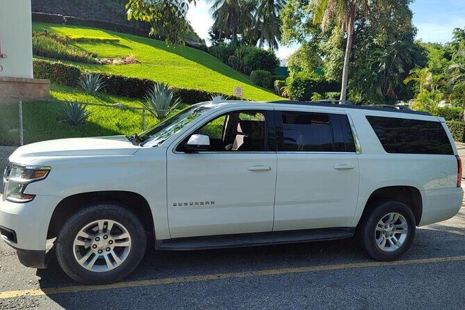 Luxury Transportation SUV Airport HUX to Bahias Hotels - A Detailed Look at the Transfer Experience