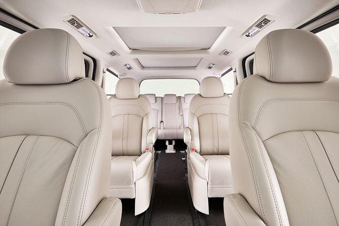 Luxury Van, Private Transfer, Port Douglas - Cairns - Key Points